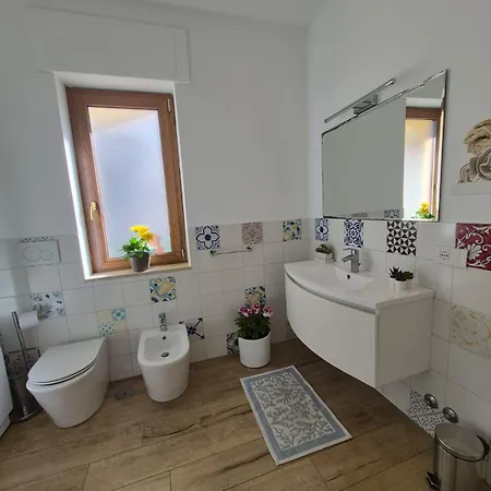 De Vivo Realty - Saint Joseph House *